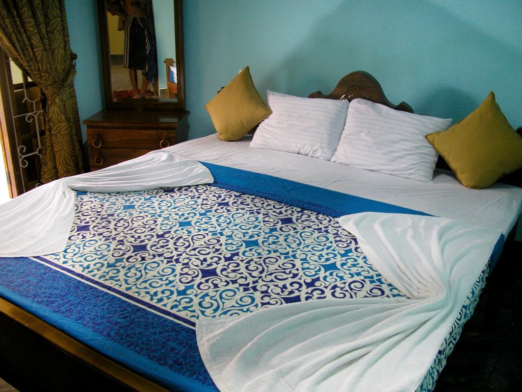 Iduwara Guest Hotell Sigiriya Exteriör bild