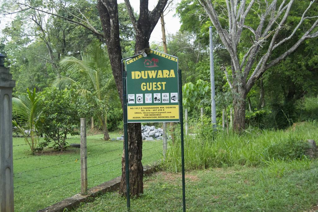 Iduwara Guest Hotell Sigiriya Exteriör bild