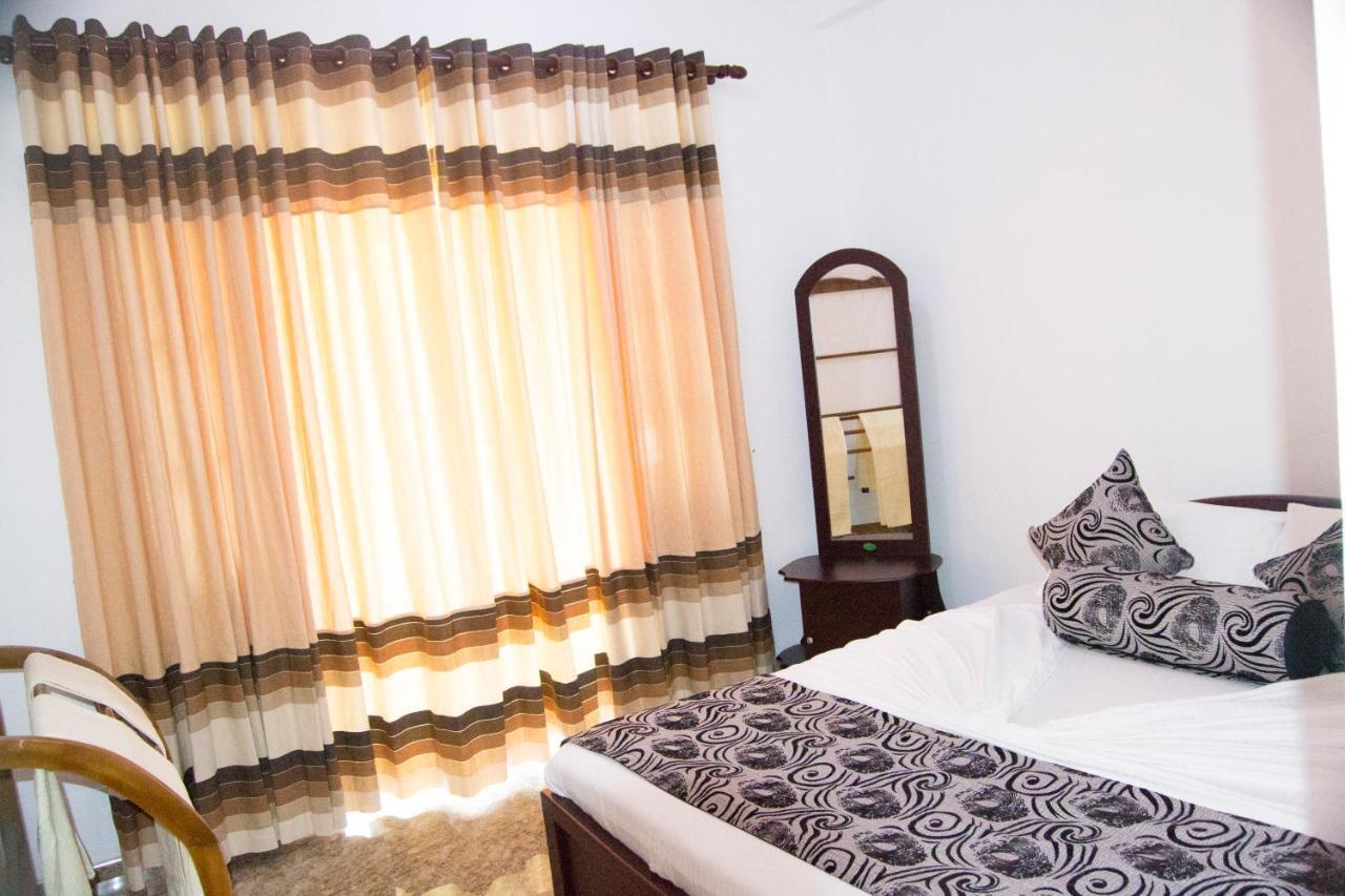 Iduwara Guest Hotell Sigiriya Exteriör bild