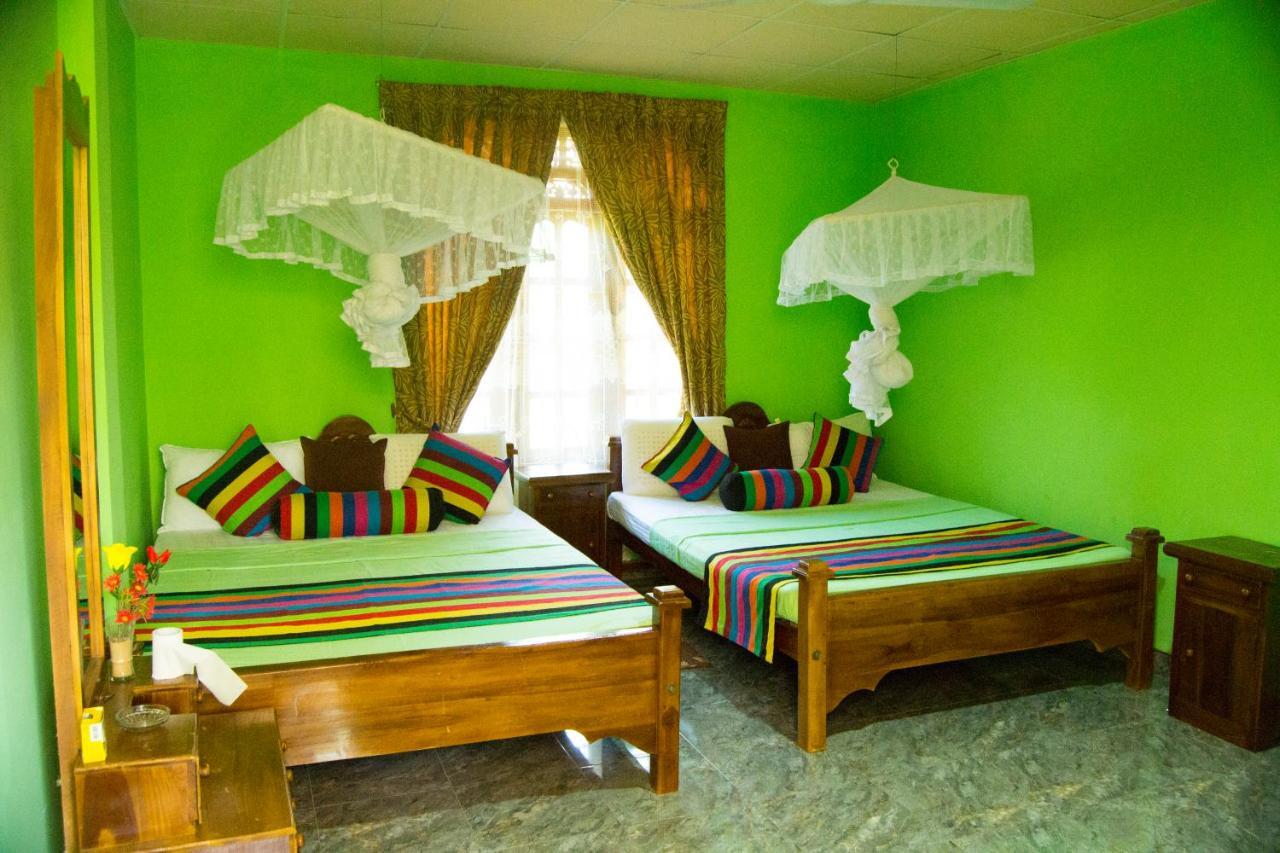 Iduwara Guest Hotell Sigiriya Exteriör bild
